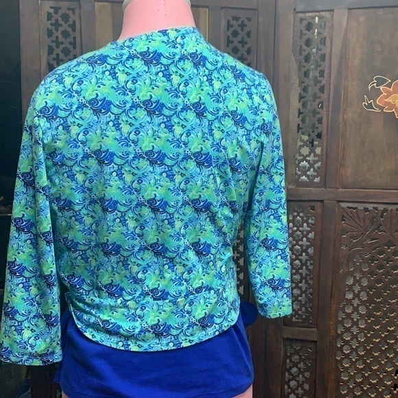 Draper's &Damon's Destination Knits Printed  Shrug - Picture 4 of 8